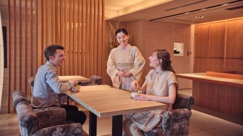 Tetamu yang menginap di InterContinental Tokyo Bay by IHG