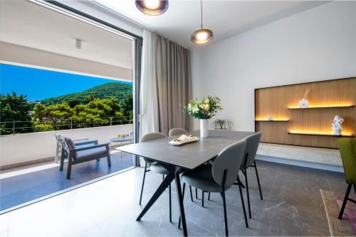 Luxury Apartments Mazza -Leonarda