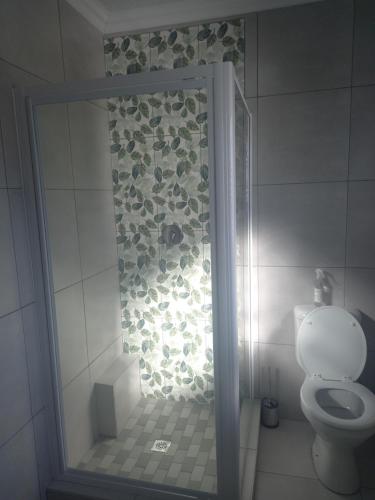 Ένα μπάνιο στο Casita Grato