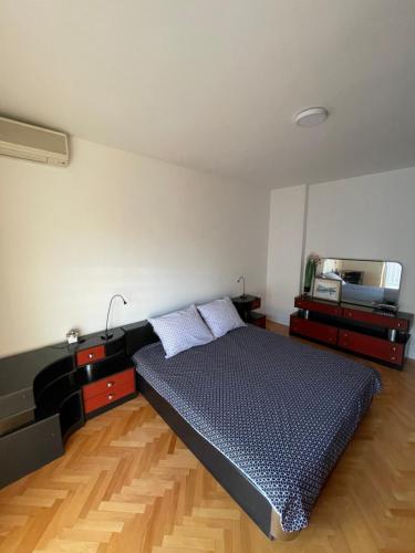 La Storia - Holiday Apartment House with free private parking