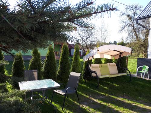 Gallery image of Domek letniskowy koło Krasnobrodu in Długi Kąt