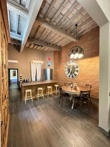 Lambe Suite next to Ponte Vecchio and Uffizi - LoveTheApartments