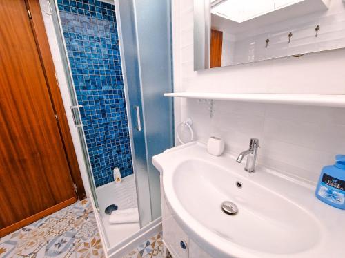 Vatican Shelter photo 21