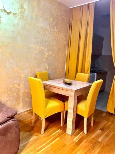Naki apartmaniにあるシーティングエリア