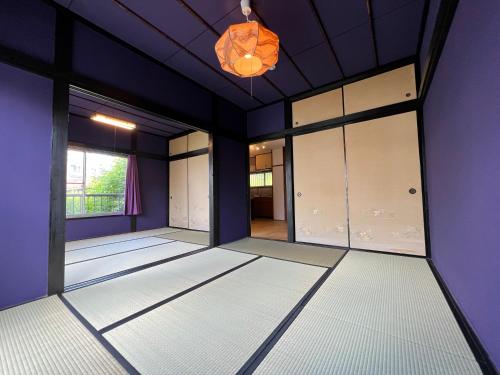 Gambar di galeri bagi ホテル江ノ島アパートメント di Katase