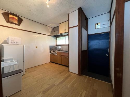 Dapur atau dapur kecil di ホテル江ノ島アパートメント