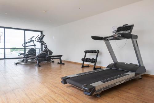Pusat kecergasan dan/atau kemudahan kecergasan di Opal Suites Apartments