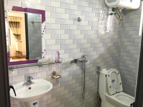 Ένα μπάνιο στο Nhà Nghỉ Quốc Khánh