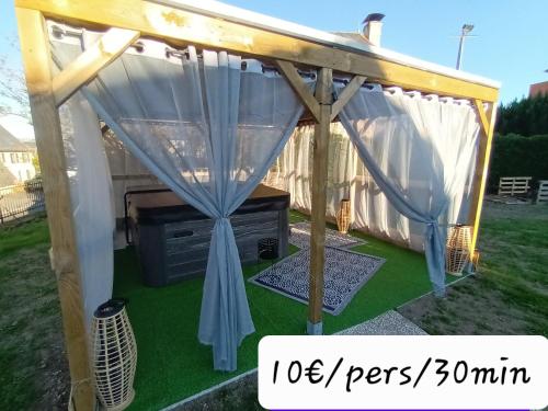 Το κτήριο όπου στεγάζεται  το bed & breakfast