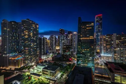 2 Bedroom OR King Studio Suites Four Seasons Hotel Miami Free Wi-Fi & Free Parking photo 16
