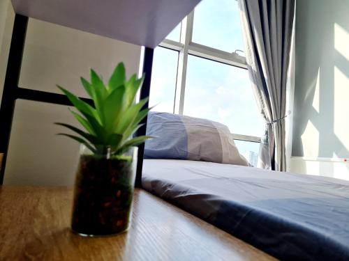 Postel nebo postele na pokoji v ubytování 4 Guest Studio Subang Jaya SS15 Courtyard First Subang LRT SS15 Subang Jaya Medical Center Subang Parade Nu Empire Subang Inti College Taylors College
