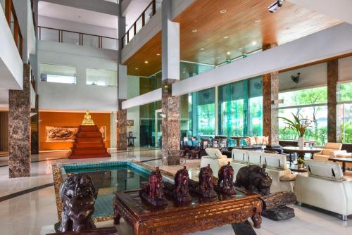 Un lugar para sentarse en A Hotel Simply