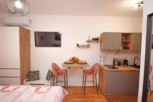 N&N studio in Cavtat
