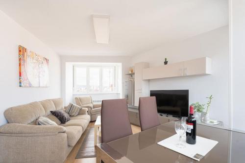 MyHouseSpain - Moderno piso frente al mar