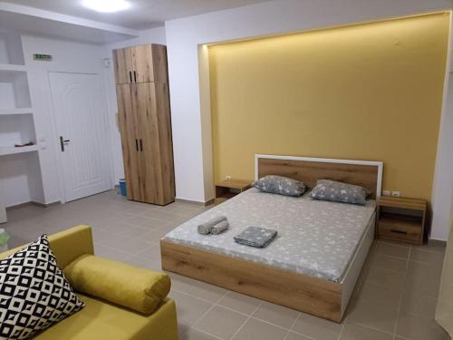 Postel nebo postele na pokoji v ubytování Kilkis Central Studio 2