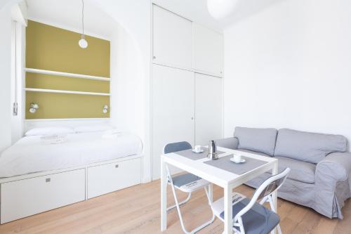 EasyTopStay - Porta Nuova Bright Studio