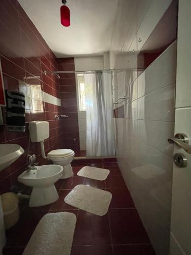 Phòng tắm tại Vacation Home Dibra