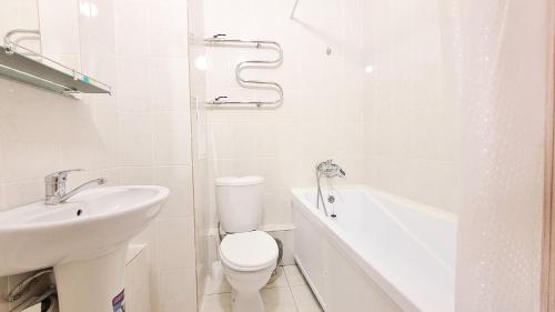 Koupelna v ubytování Алтын Шар 11 Квартира 1-комн в районе Хан-Шатыра