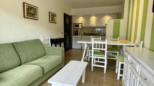 Salles Beach 05