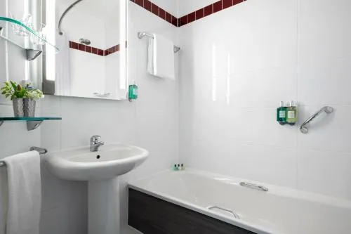 Leonardo Hotel Brighton photo 23