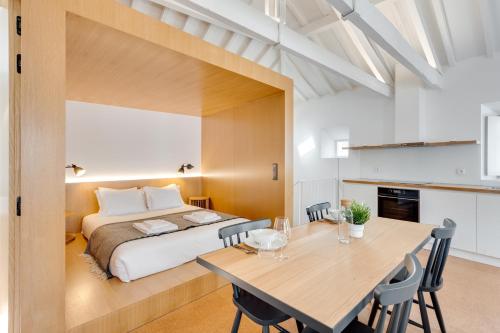 Miragaia Apartments by DA'HOME