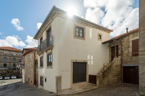 Miragaia Apartments by DA'HOME