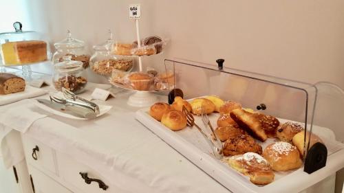 Comida en la casa de huéspedes o alrededores