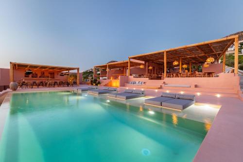 Akre Hotel - Designed for Adults photo 3