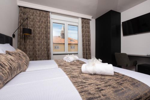 Studio & Rooms Torine