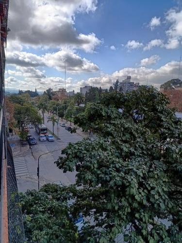 a view of a parking lot with a tree at HERMOSO DPTO 2 dor TUCUMAN in San Miguel de Tucumán
