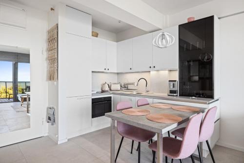 Dapur atau dapur kecil di Natural Darłówko Emilia Strupiechowska