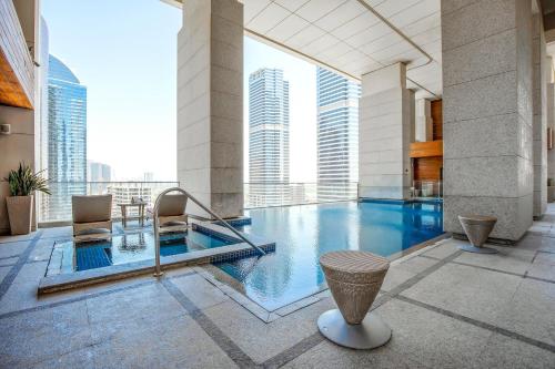 Amazing OFFER 2BR Apt with balcony I Bonnington Hotel I JLT