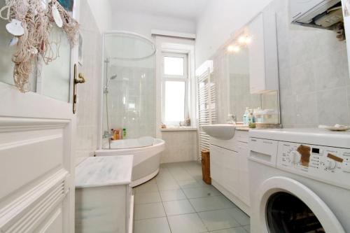 Your sunny, central and quiet home with garden