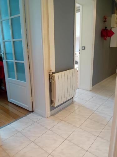 Fotografie z fotogalerie ubytování Appartement lumineux à Arcueil-Cachan v destinaci Arcueil