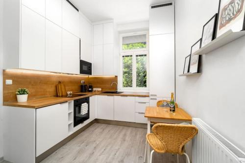 Una cocina o zona de cocina en Déjà vu BOTiQUE