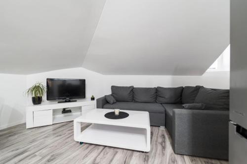 City Center Mayess Aparment