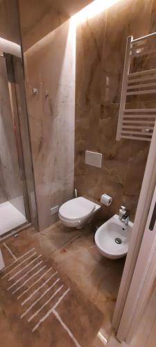Ένα μπάνιο στο Suite House 5 Terre