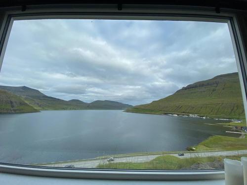 Cosy new apartment in wonderful Hósvík