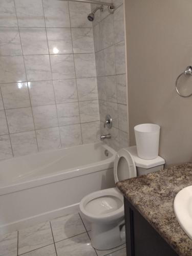 Townhouse on Duchess St – Photos 2