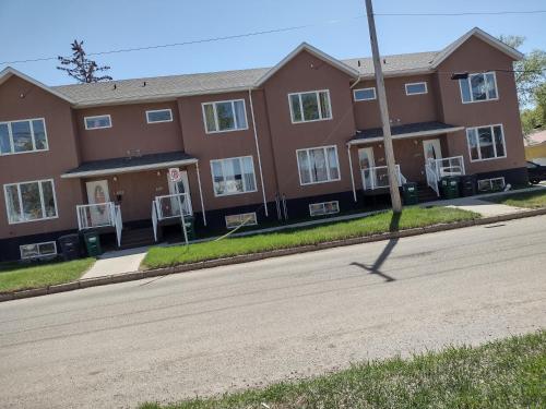 Townhouse on Duchess St – Photos 3