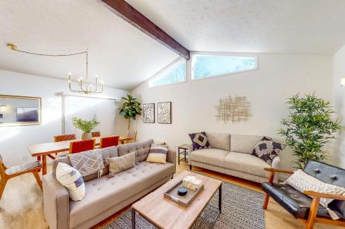 Φωτογραφία από το άλμπουμ του The Jewel of Elkhart, Lower Unit σε Elkhart