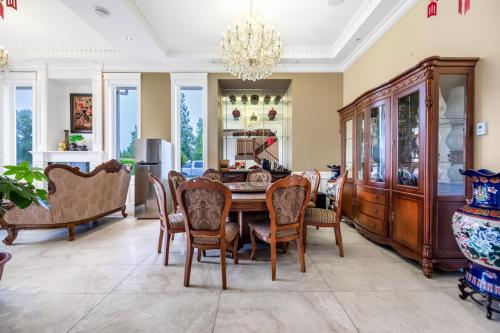 Luxurious Haven in Surrey – Photos 3