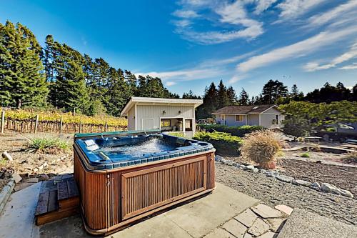 Gallery image of Vinyard Cottage in Sebastopol