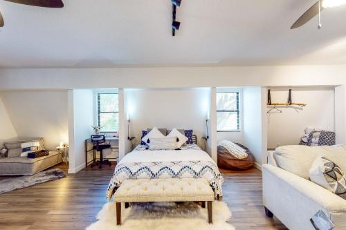 Ένα ή περισσότερα κρεβάτια σε δωμάτιο στο Hop Top Rental