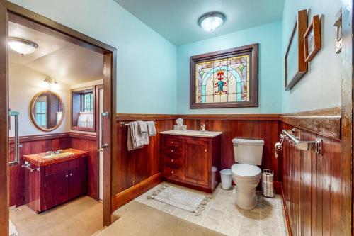 Ένα μπάνιο στο Forbestown Retreat