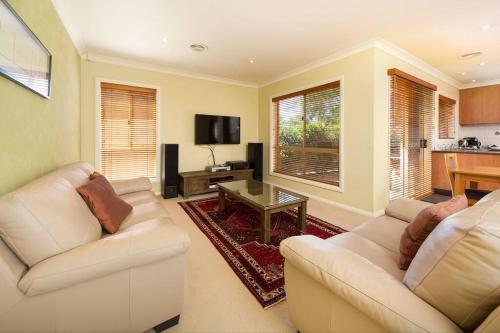 Gallery image of 'Nathan Ave Villa' in Albury