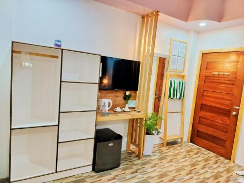Swakihan Guest Houseにあるキッチンまたは簡易キッチン