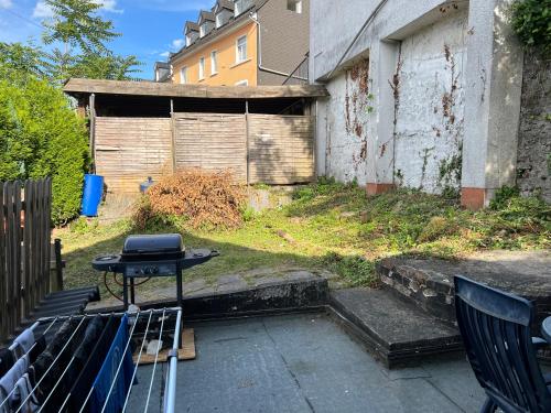 Taman di luar Mehrere Zimmer in erster Lage