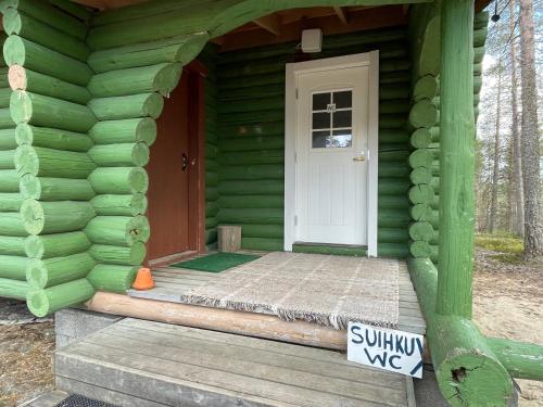 Gallery image of Kolmiloukon leirintäalue in Taivalkoski