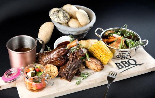 Mad i feriehuset eller i nærheden